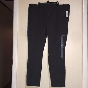 Women’s dress pants NWT